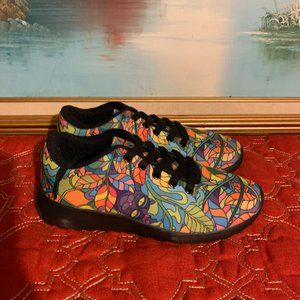 NEW! Floral Casual Sneakers Shoes Womens Size 6